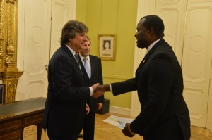 SVG Ambassador presents credentials in Argentina