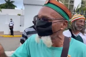 Impassioned Royal Protest In Jamaica Outside British High Commission